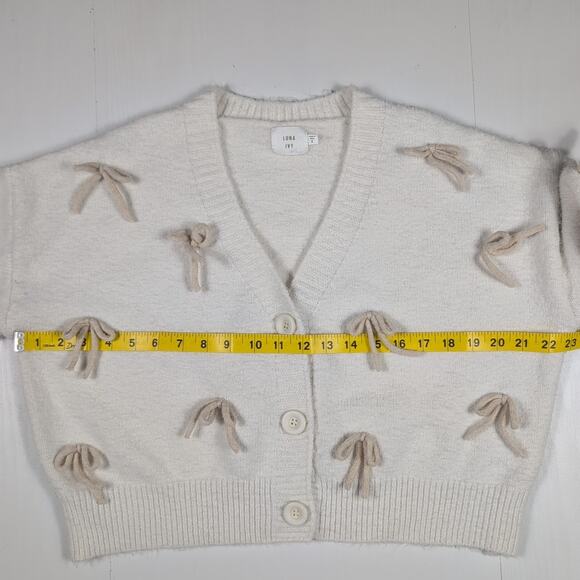 Luna + Ivy Cardigan Sweater Women’s S Ivory Cream 3D Bow Applique Cropped Knit - Picture 7 of 15